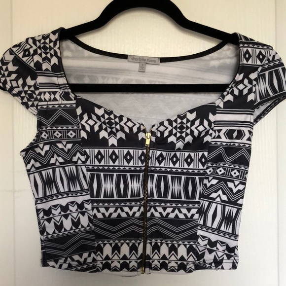 2 for $25 Tribal print zipper crop top - Picture 1 of 1